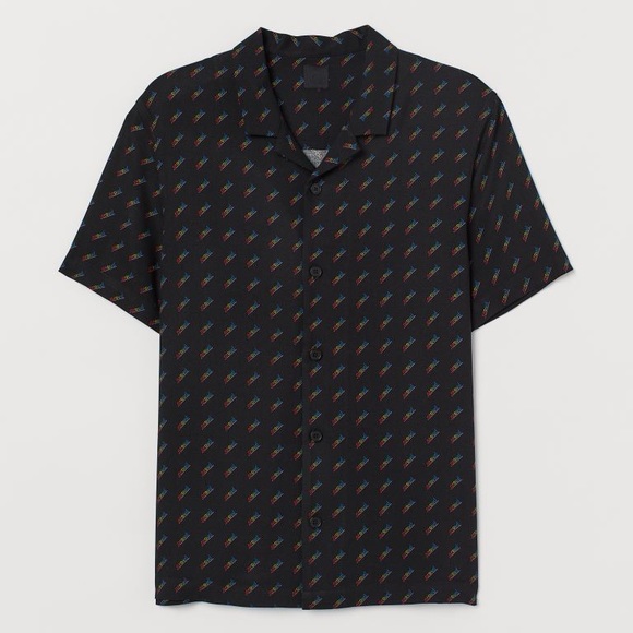 PRIDE x H&M PATTERN RESORT SHIRT SIZE LARGE - Picture 1 of 2